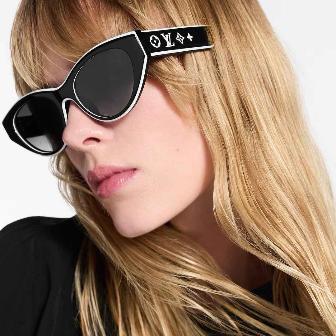 Louis Vuitton Z2686U New LV Line Cat Eye Sunglasses ✨