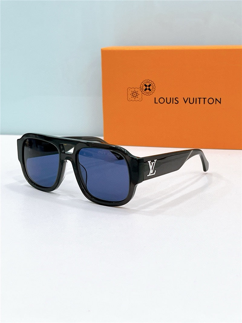 Louis Vuitton Z2613W LV Clash Pilot Sunglasses ✨