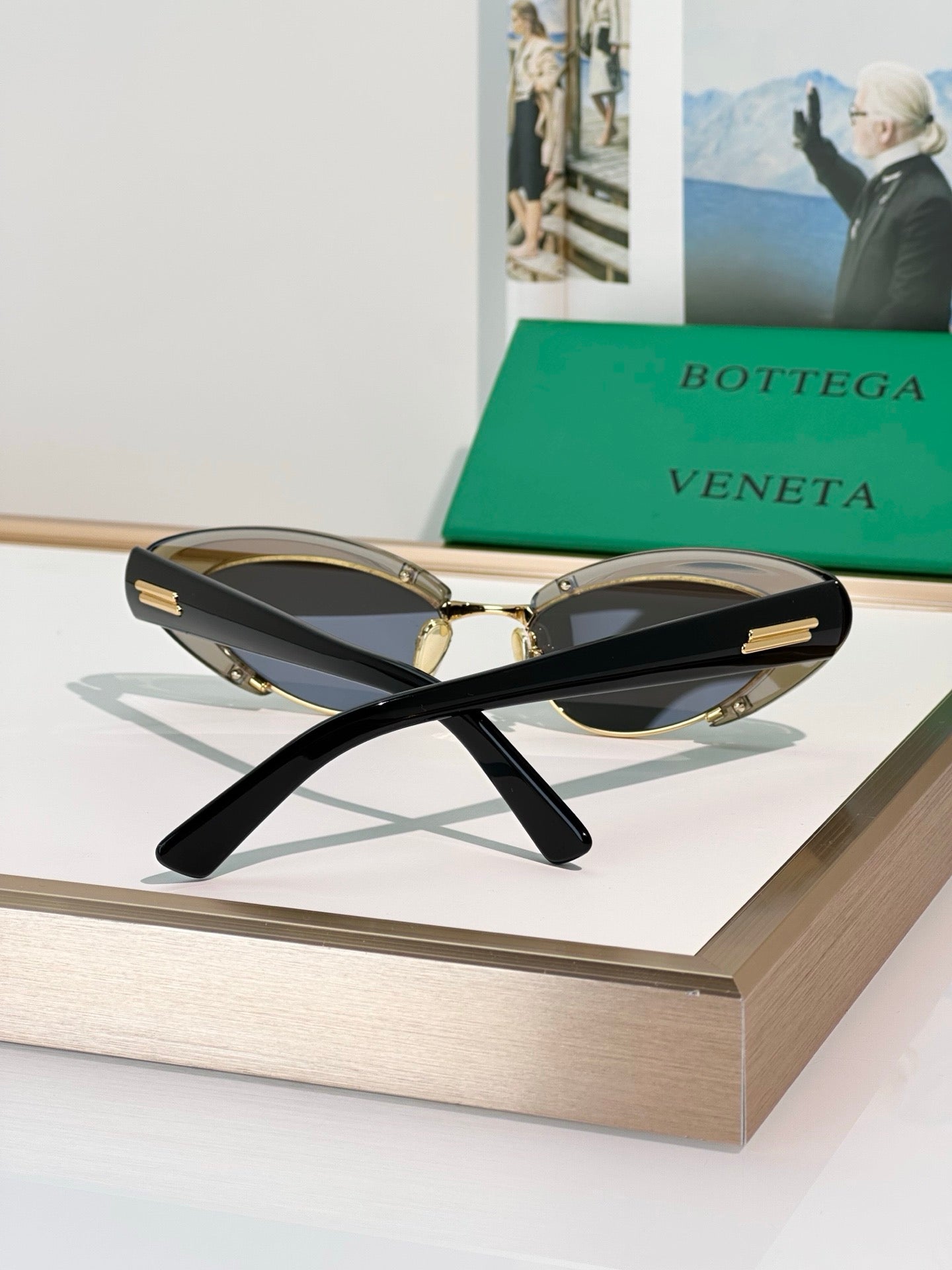 BOTTEGA VENETA BV1387 Women's  Sunglasses💚