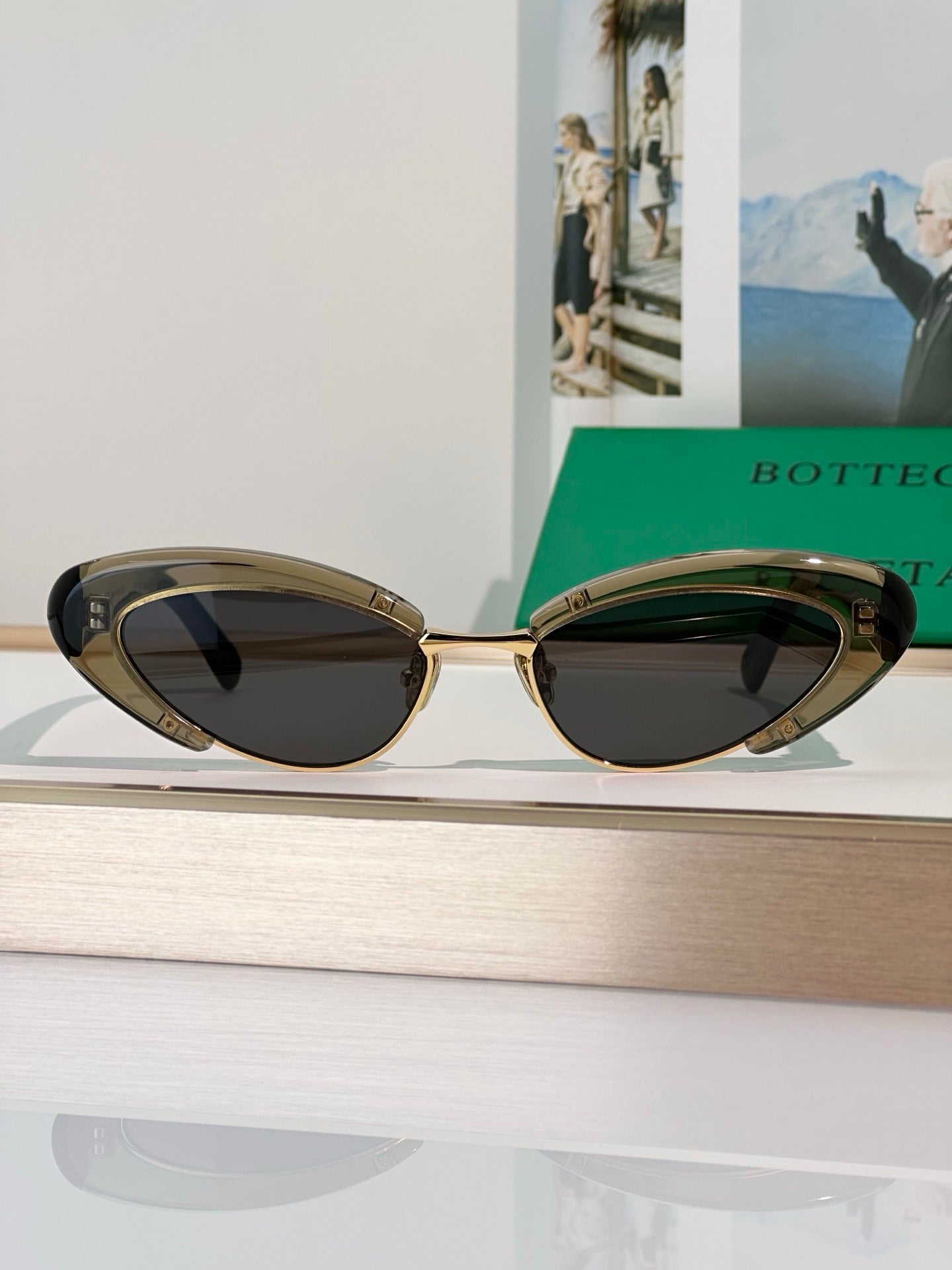 BOTTEGA VENETA BV1387 Women's  Sunglasses💚