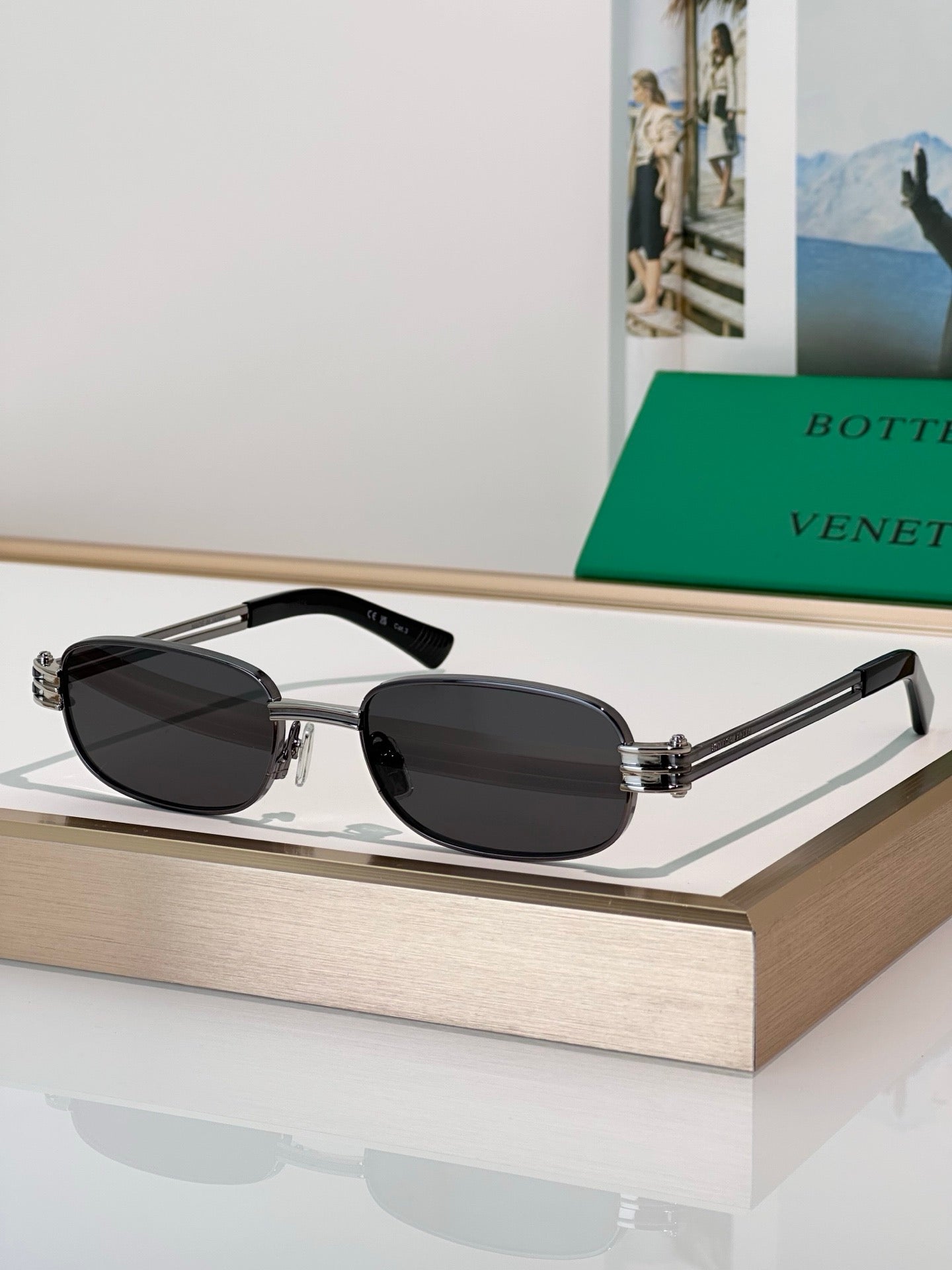 BOTTEGA VENETA BV 1381  Unisex Sunglasses💚