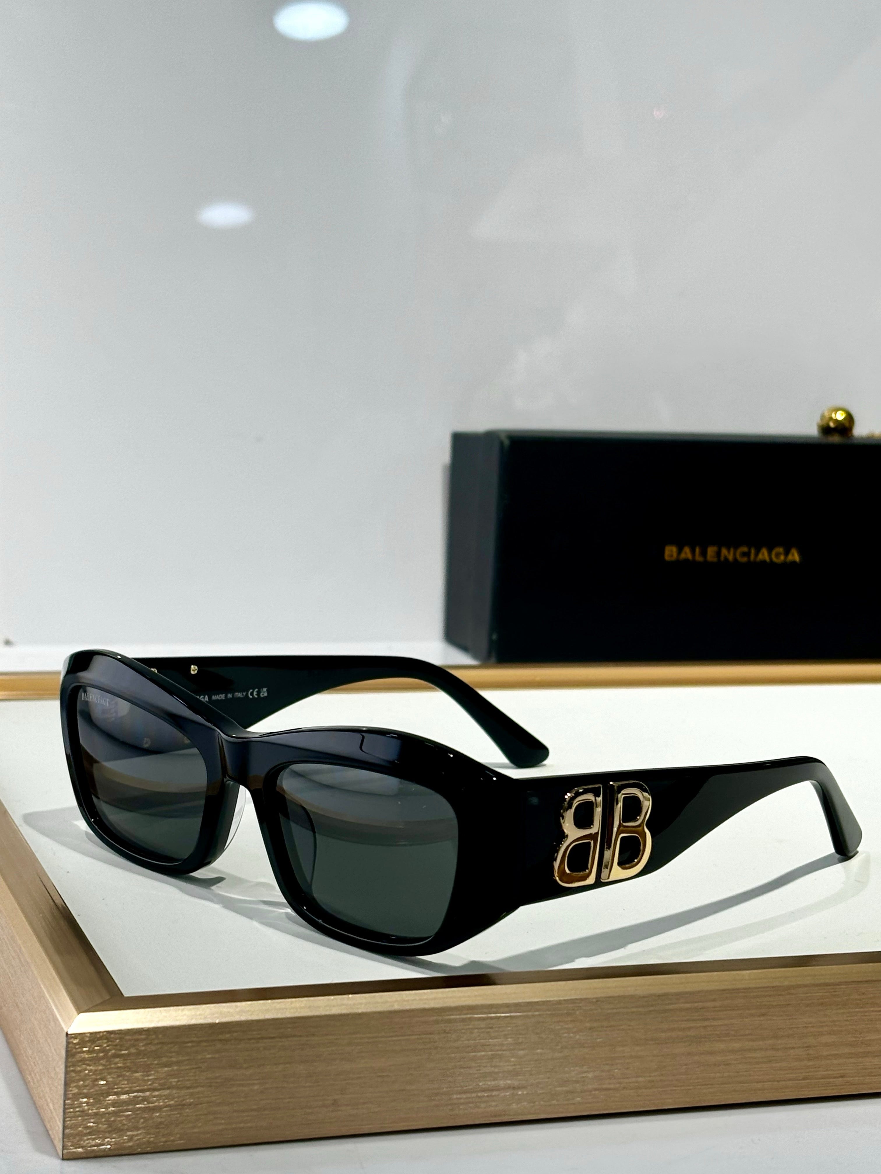 BALENCIAGA BB0397SK BB Logo Sunglasses🖤