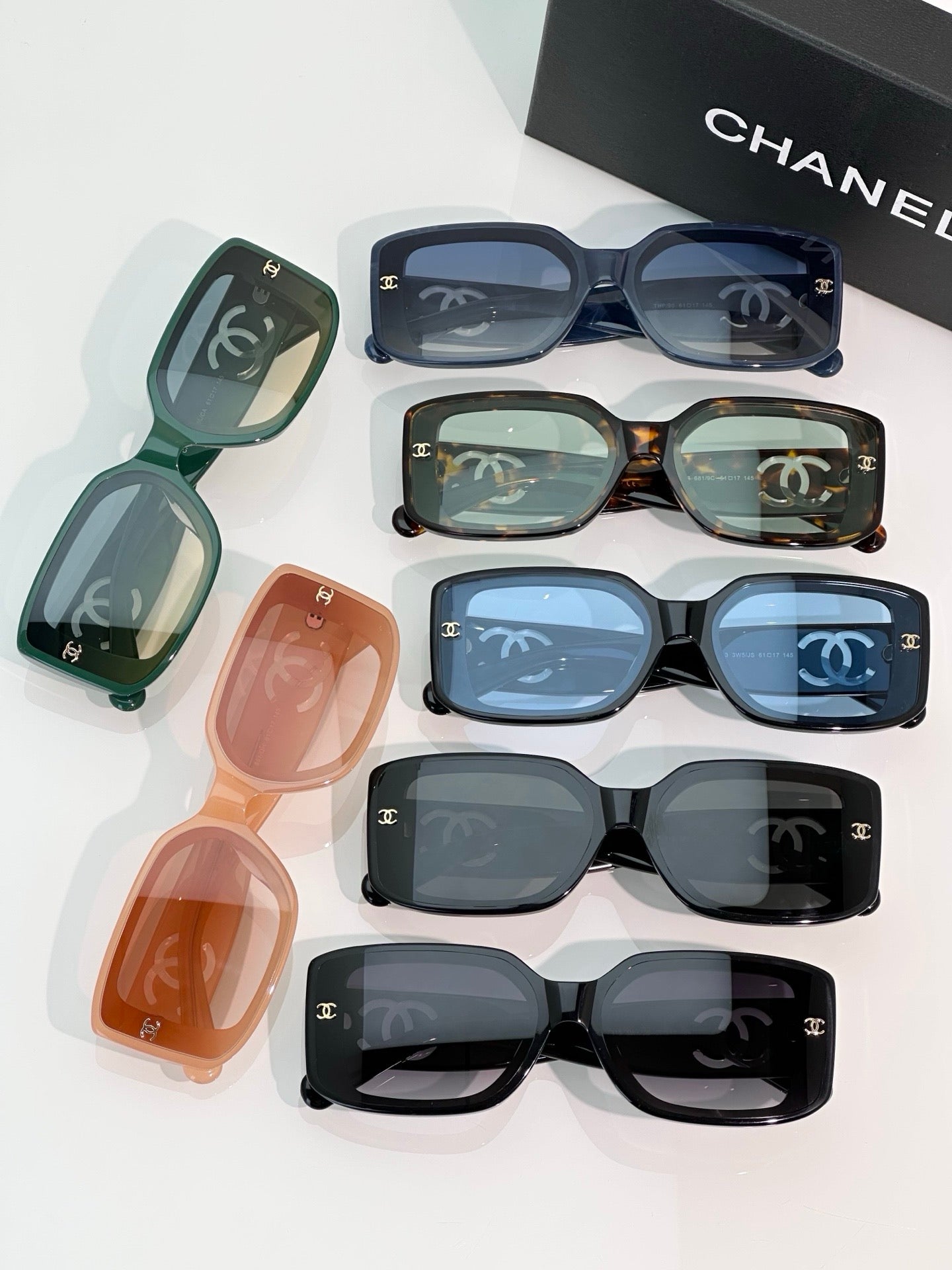 CHANEL 6313  RECTANGLE sunglasses  🖤