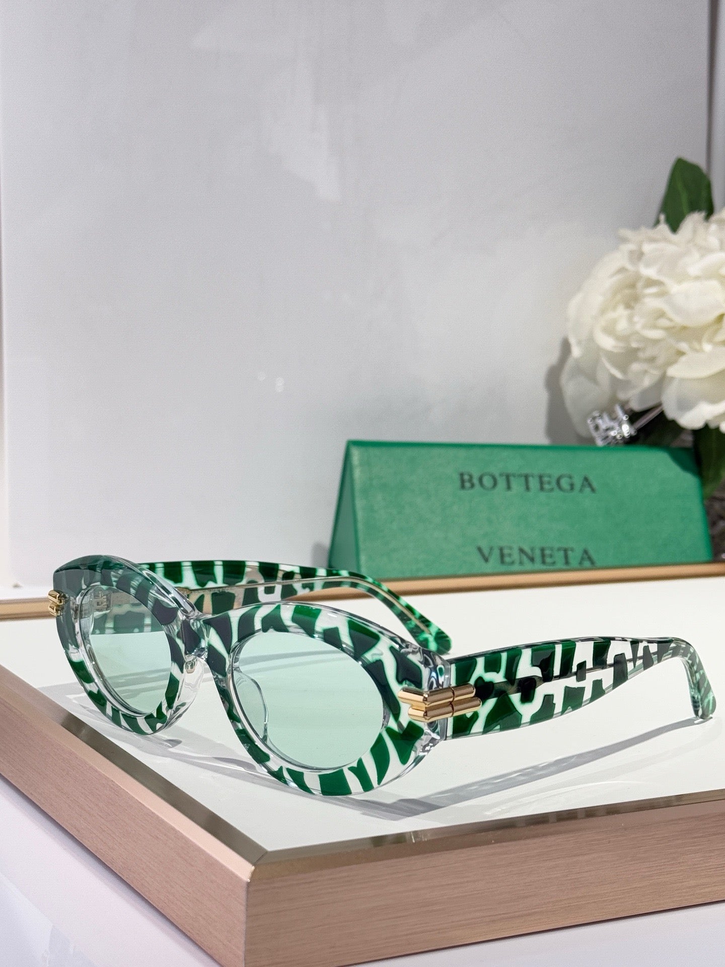 BOTTEGA VENETA BV1322S  Women's Sunglasses💚