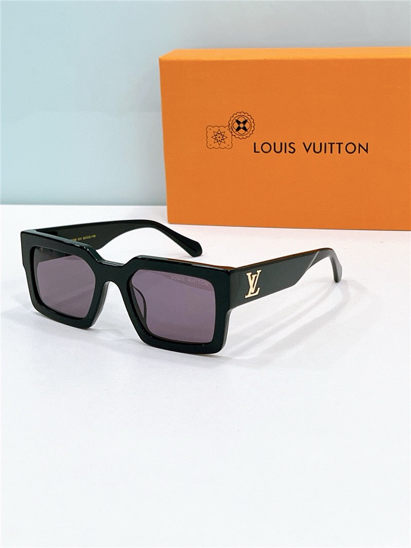 Louis Vuitton Z2076E  LV Clash Low Square Sunglasses ✨