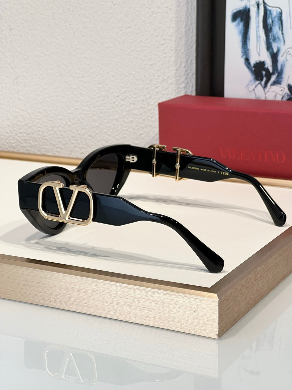 '-  Valentino KYLIE JENNER V-Due Acetate & Titanium Cat-Eye Sunglasses✨
