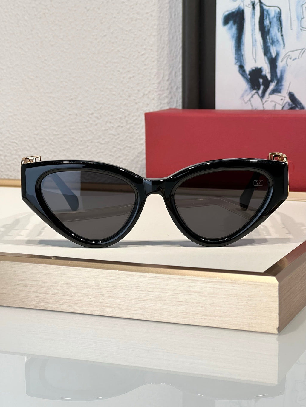 '-  Valentino KYLIE JENNER V-Due Acetate & Titanium Cat-Eye Sunglasses✨