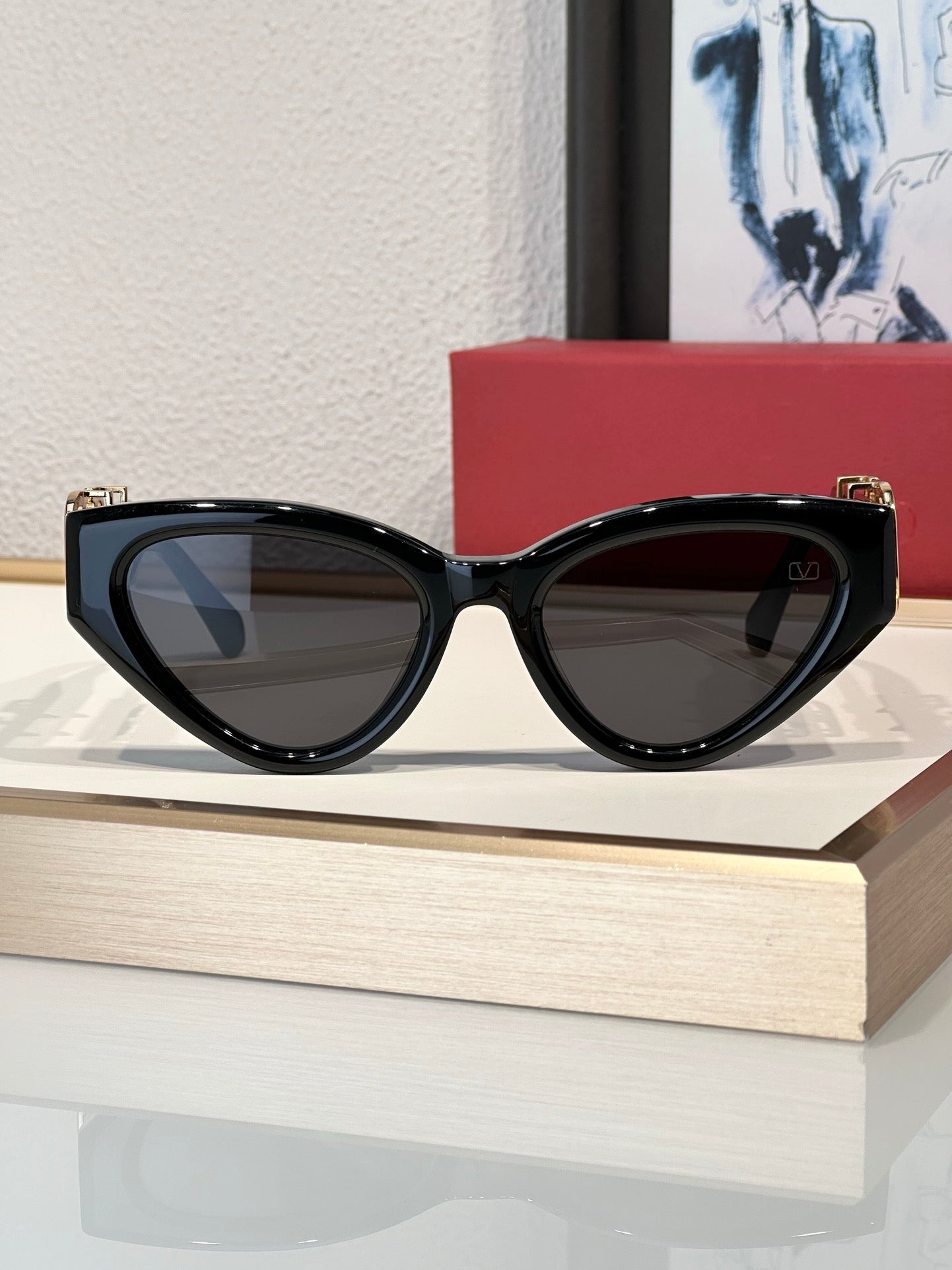 '-  Valentino KYLIE JENNER V-Due Acetate & Titanium Cat-Eye Sunglasses✨
