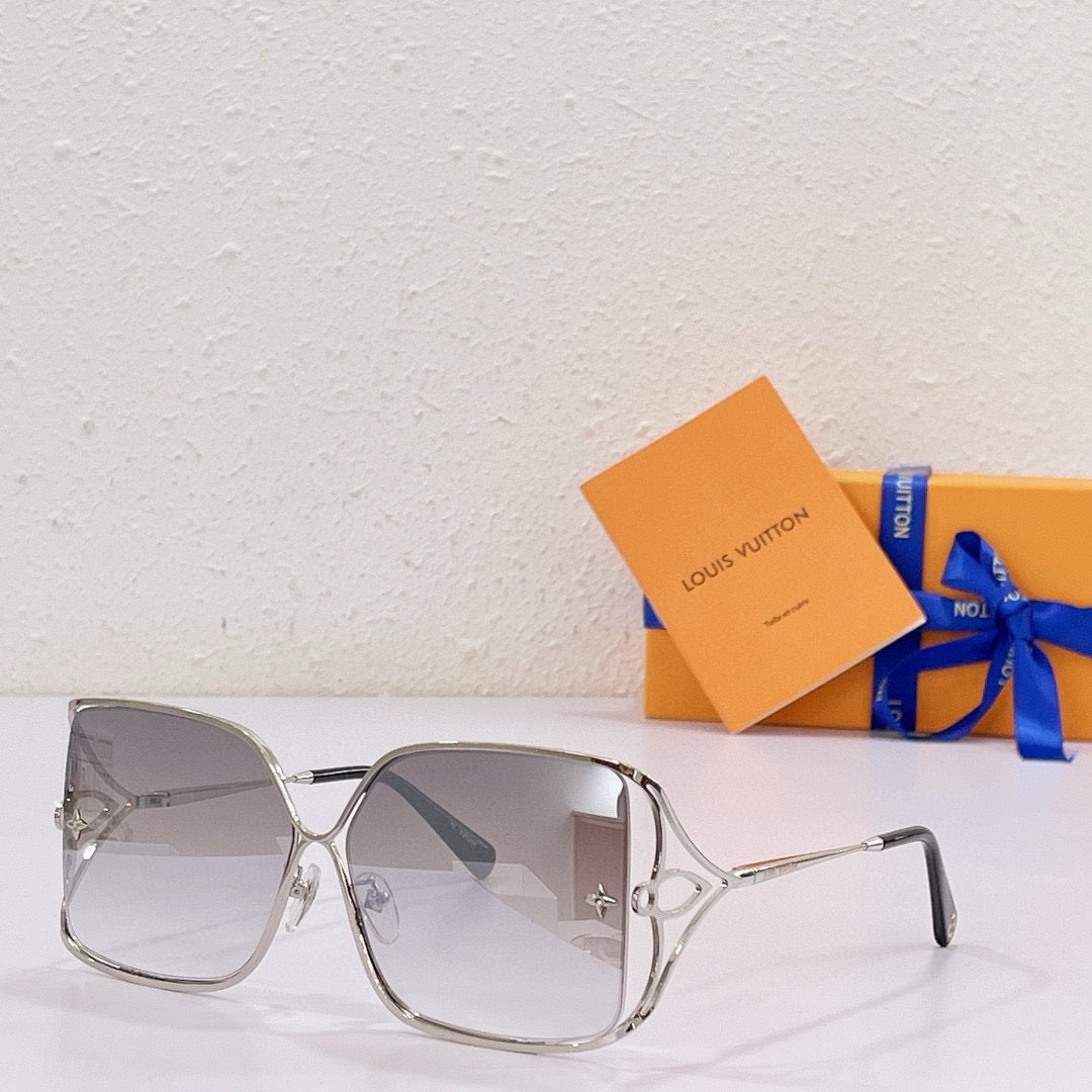 Louis Vuitton Z1629U Metal LV Petal Square Sunglasses  ✨
