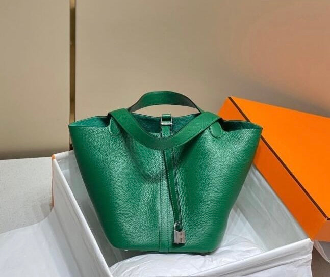 HERMES Hermes Picotin Lock Bag 18cm/22cm Taurillon Clemence Leather  ✨