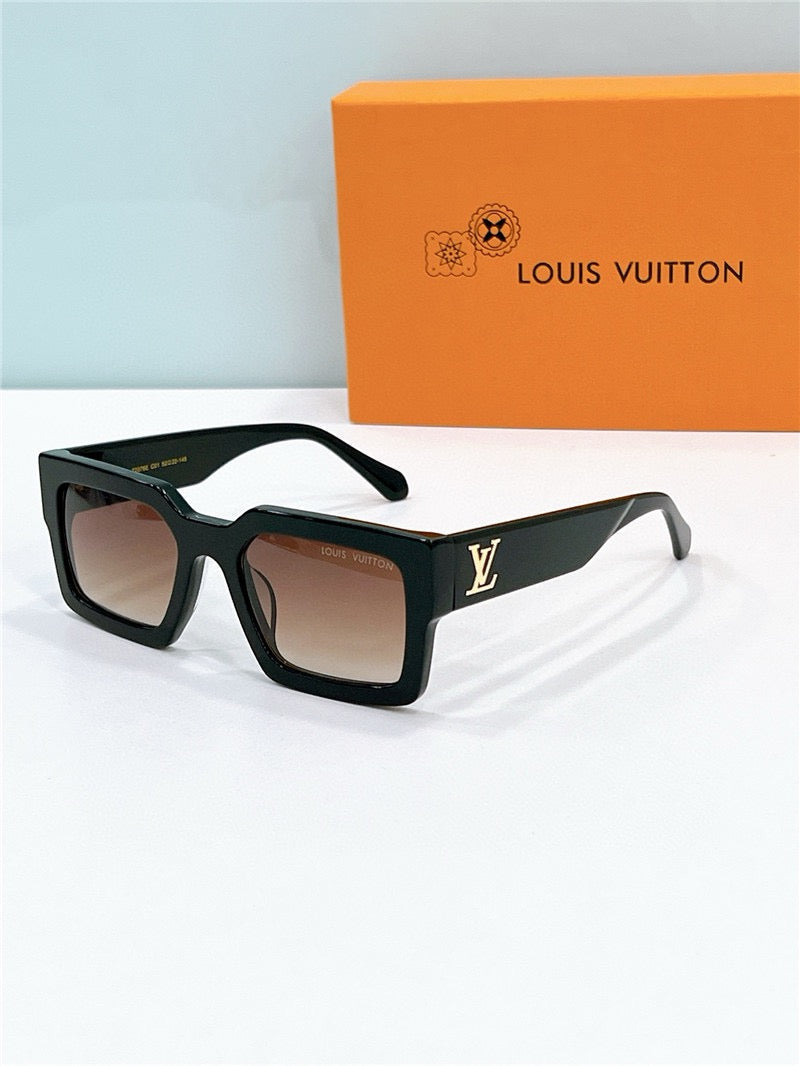 Louis Vuitton Z2076E  LV Clash Low Square Sunglasses ✨