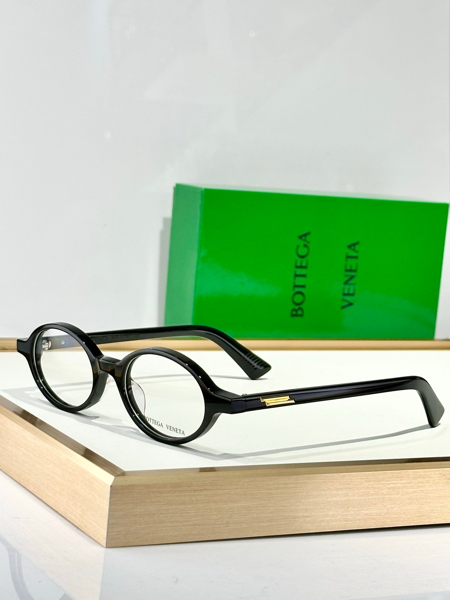 BOTTEGA VENETA BV1388 Sunglasses-Glasses 💚