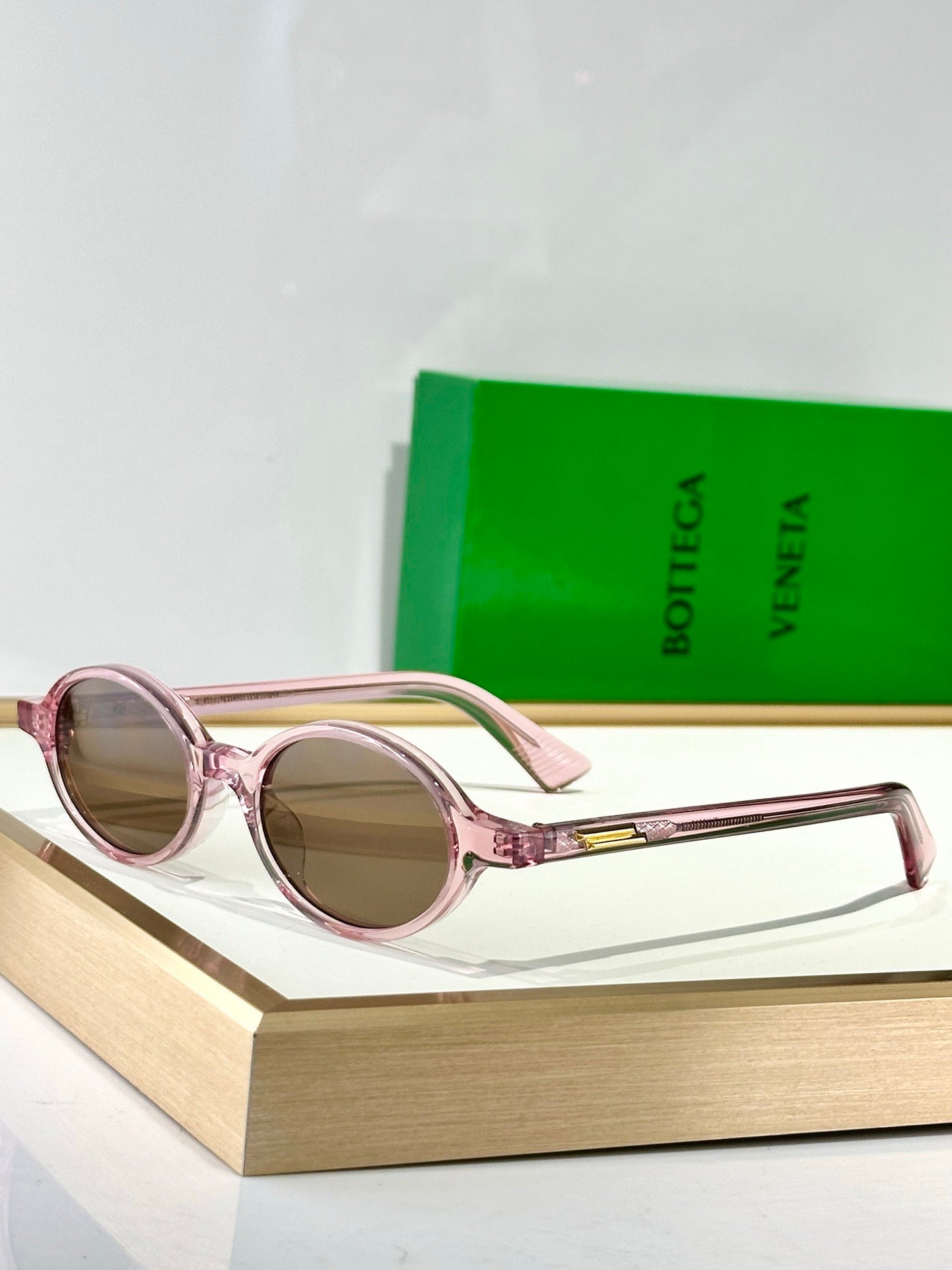 BOTTEGA VENETA BV1388 Sunglasses-Glasses 💚