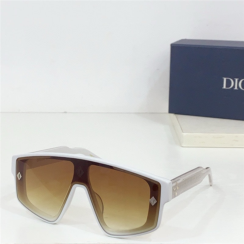 DIOR Dior CD Diamond M1U 78F0 With Interchangeable Magnetic Sunglasses✨