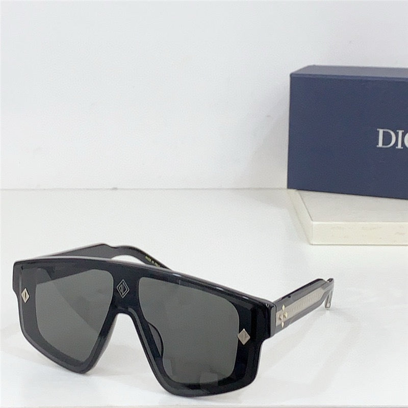 DIOR Dior CD Diamond M1U 78F0 With Interchangeable Magnetic Sunglasses✨