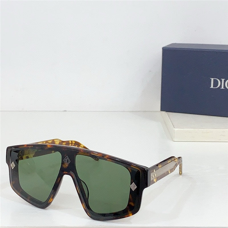 DIOR Dior CD Diamond M1U 78F0 With Interchangeable Magnetic Sunglasses✨