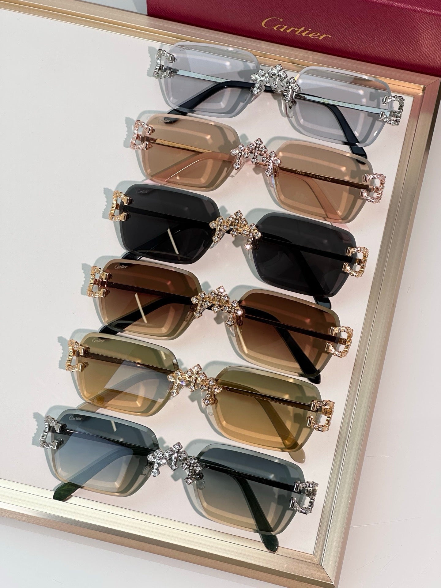 '-  Cartier C-decor PREMIÈRE DE CARTIER CT0679 Diamond Sunglasses 🐆
