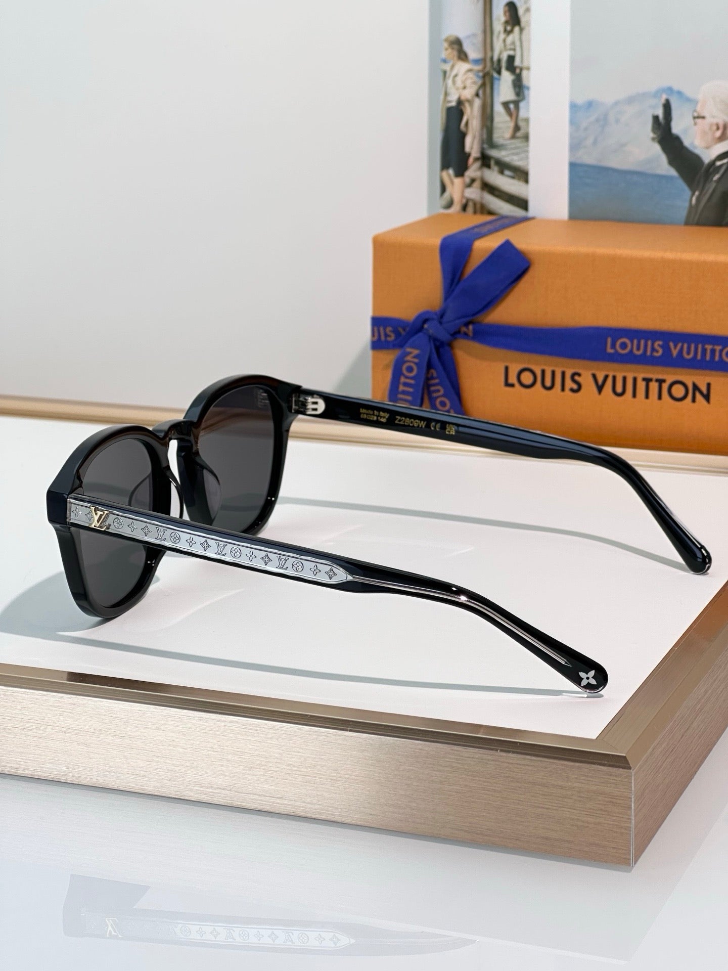 Louis Vuitton Z2809W LV Aura Pantos Sunglasses   ✨